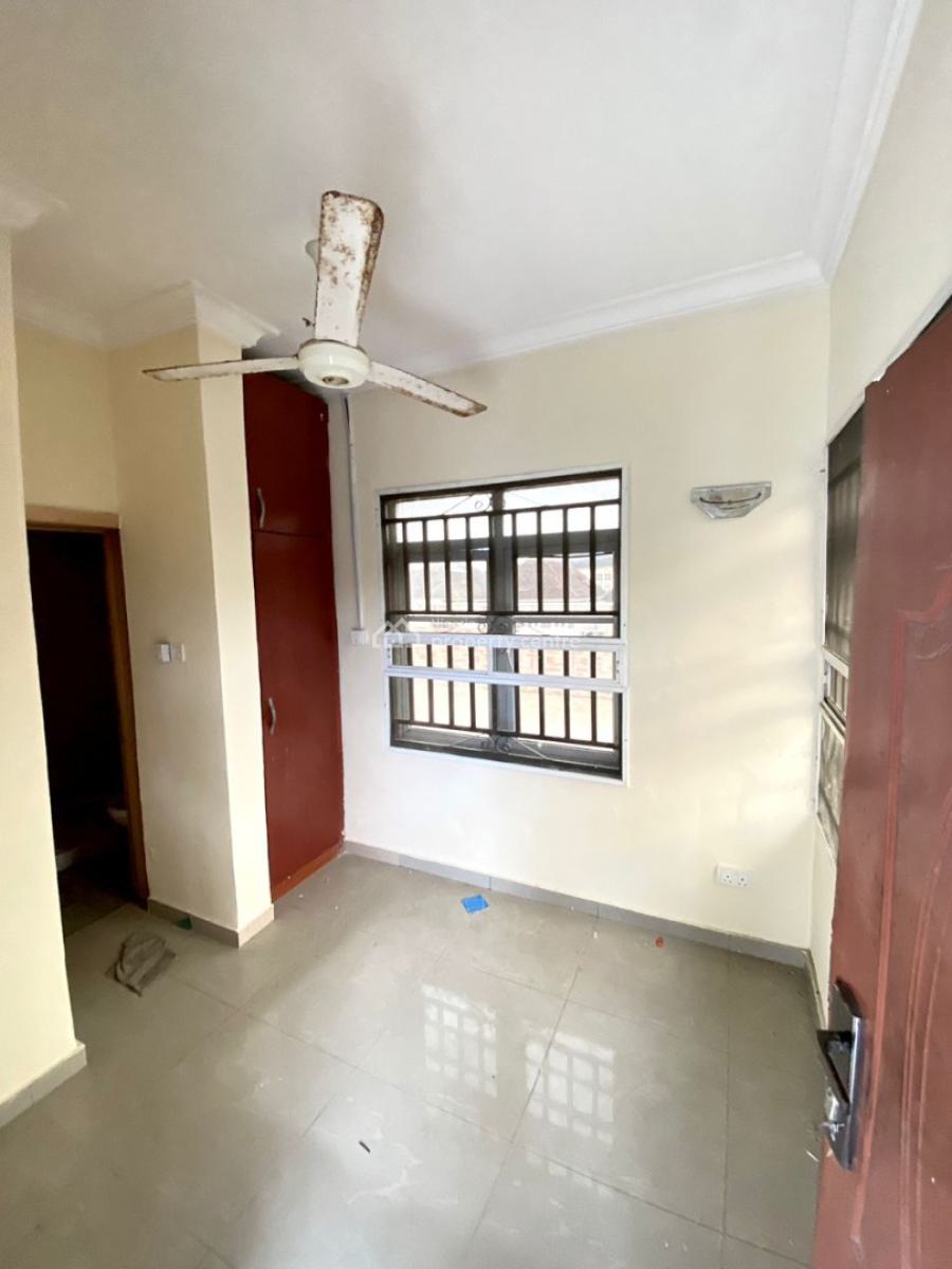 Luxury 3 Bedroom Pent-house with Bq, Chevron Drive, Chevron, Lekki, Lagos, Flat / Apartment for Rent