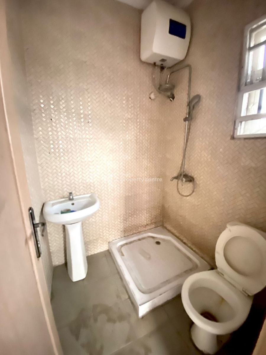 Luxury 3 Bedroom Pent-house with Bq, Chevron Drive, Chevron, Lekki, Lagos, Flat / Apartment for Rent
