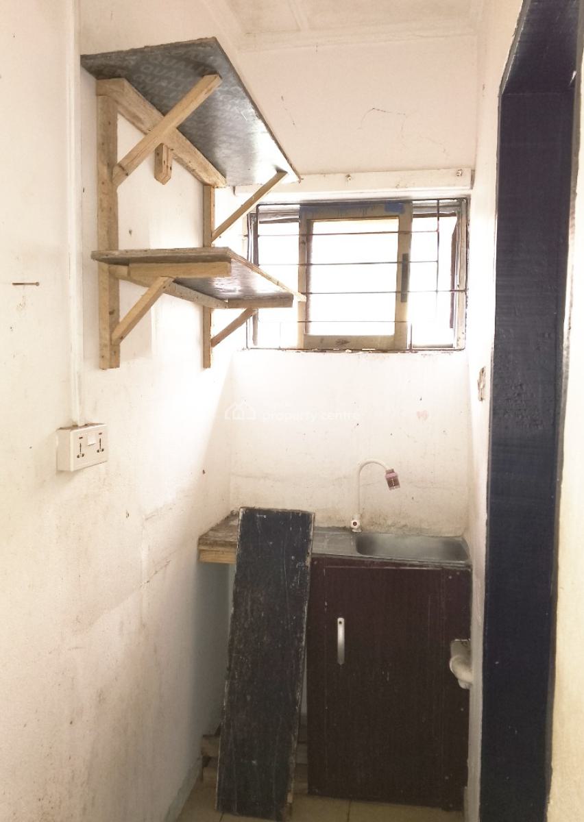 Nice and Standard Self Con with Kitchen, New Road Before Chevron Traffic Light, Lekki Expressway, Lekki, Lagos, Self Contain (single Rooms) for Rent
