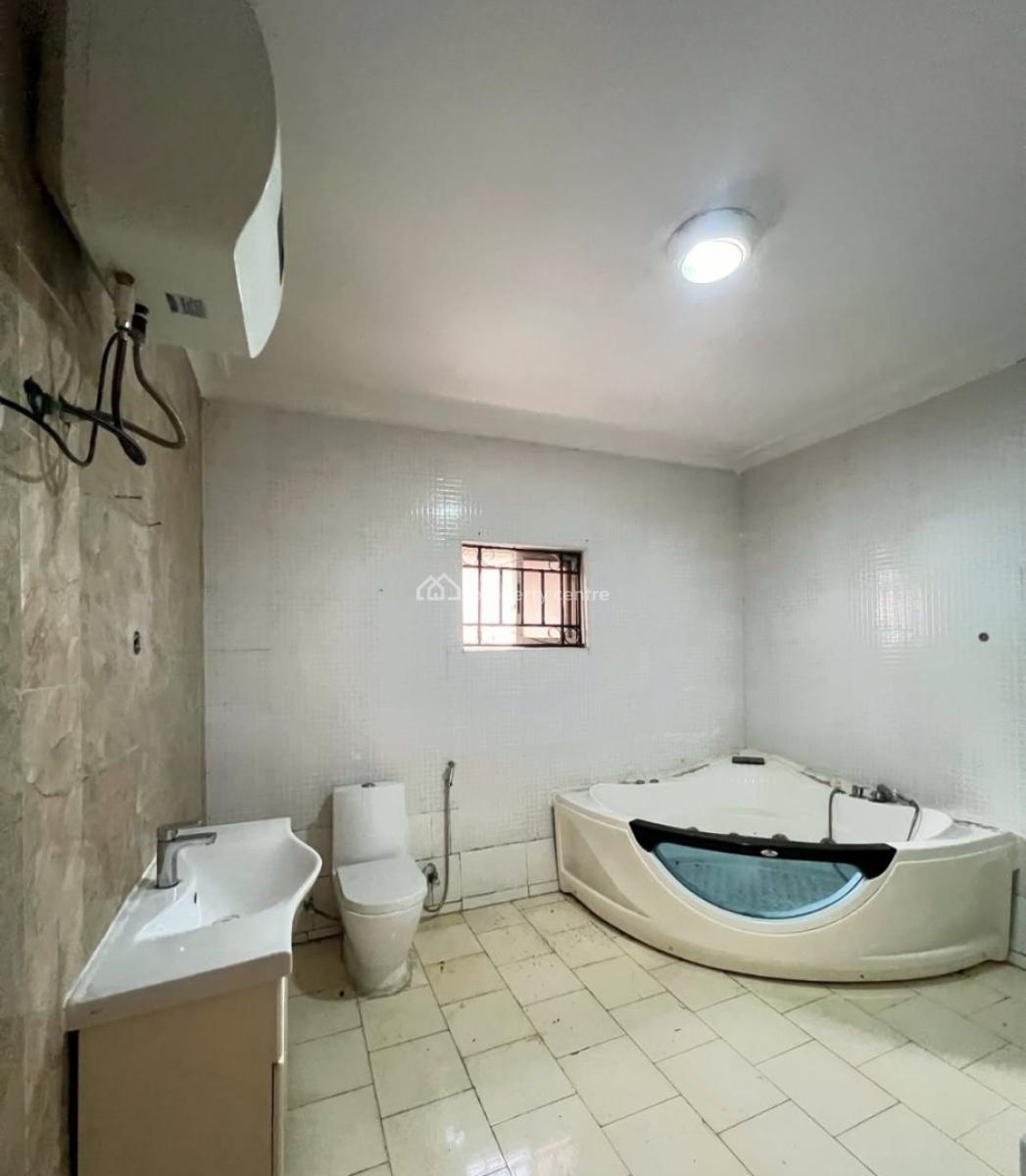 Self-serviced and Self-compound 4 Bedroom En-suite Semi-detached Duplex, Ikoyi, Lagos, Semi-detached Duplex for Rent