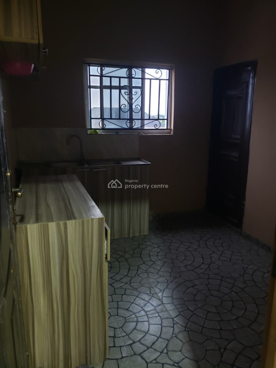 Master Bedroom in a Shared Apartment, Greenville Estate, Badore, Ajah, Lagos, Flat / Apartment for Rent