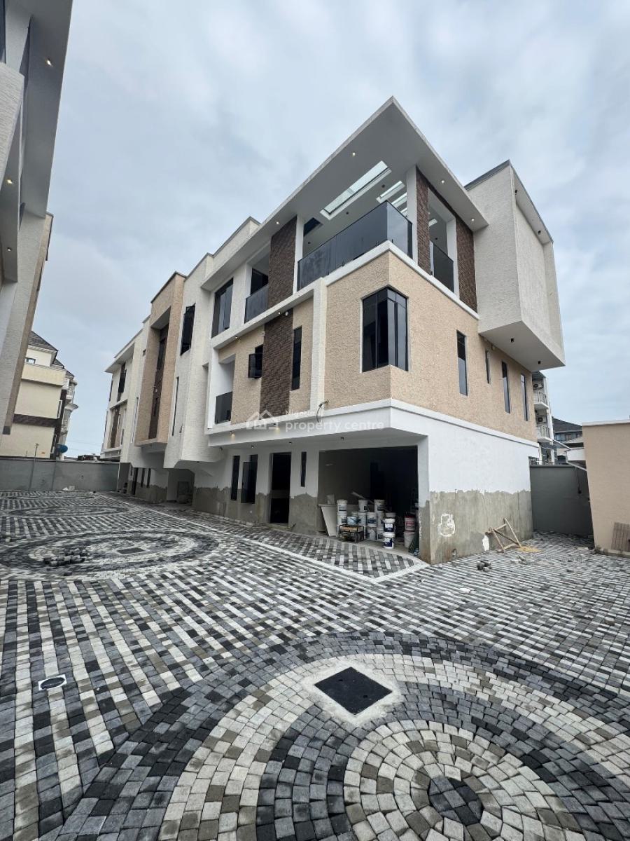 Beautifully Finished 4 Bedroom Penthouse with Elevator, Lekki Phase One Right Side, Lekki, Lagos, House for Sale