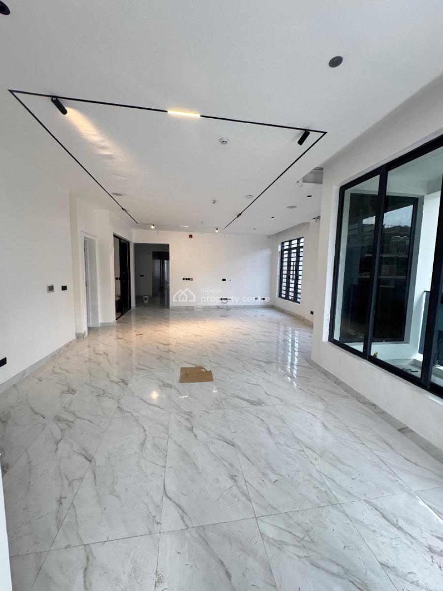 Beautifully Finished 4 Bedroom Penthouse with Elevator, Lekki Phase One Right Side, Lekki, Lagos, House for Sale