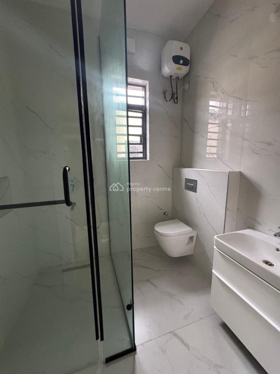 Beautifully Finished 4 Bedroom Penthouse with Elevator, Lekki Phase One Right Side, Lekki, Lagos, House for Sale