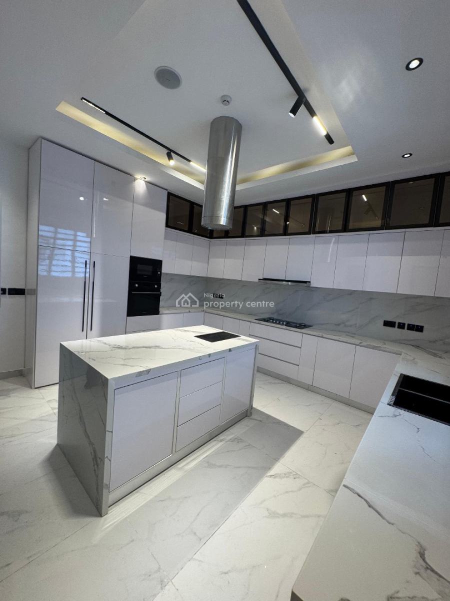 Beautifully Finished 4 Bedroom Penthouse with Elevator, Lekki Phase One Right Side, Lekki, Lagos, House for Sale