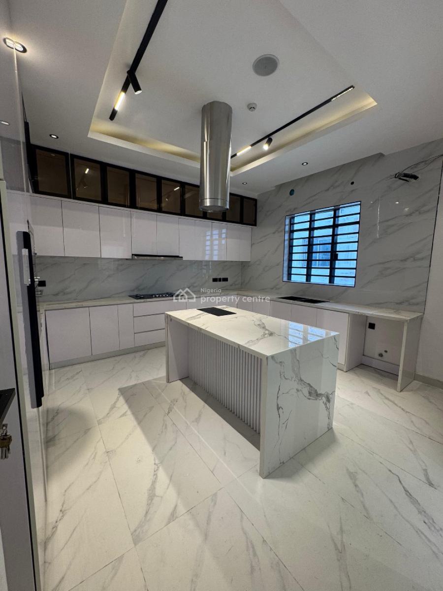 Beautifully Finished 4 Bedroom Penthouse with Elevator, Lekki Phase One Right Side, Lekki, Lagos, House for Sale