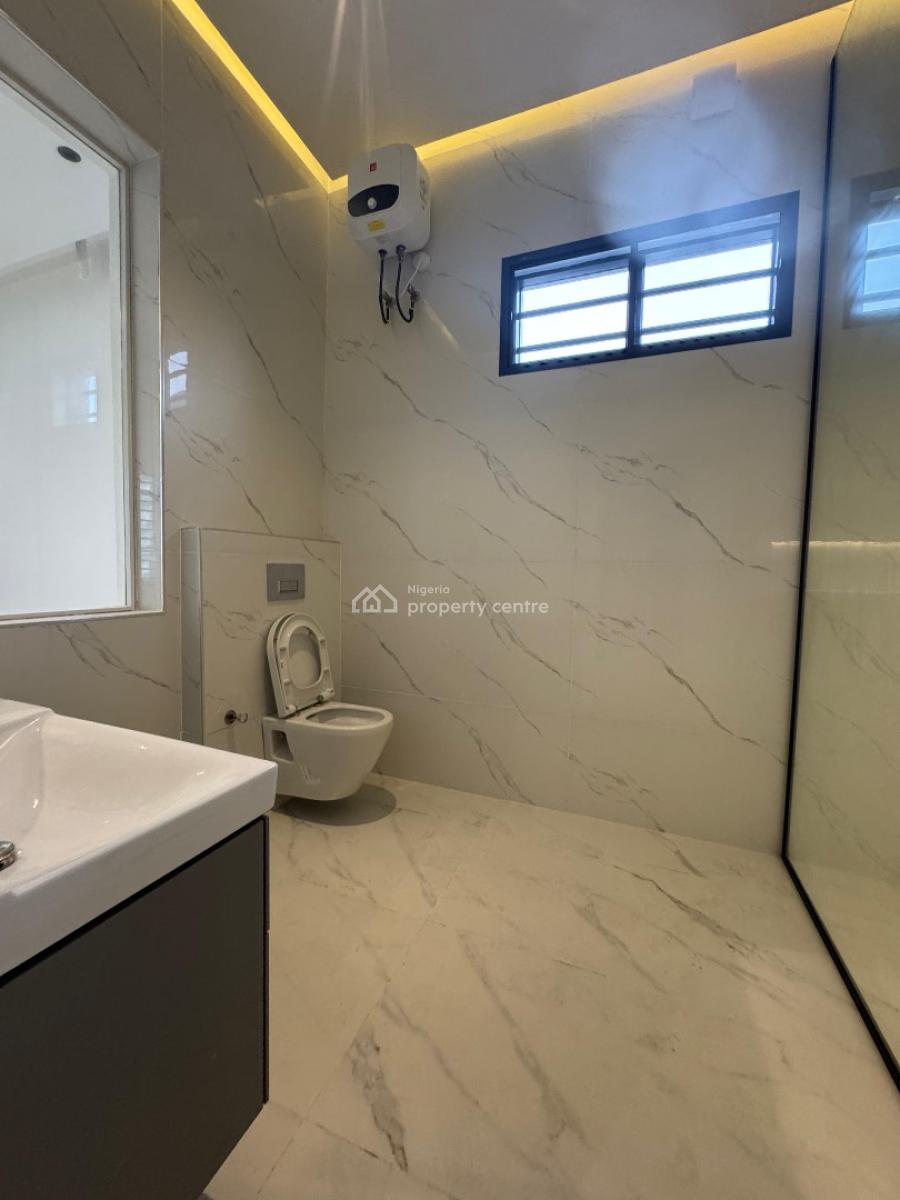 Beautifully Finished 4 Bedroom Penthouse with Elevator, Lekki Phase One Right Side, Lekki, Lagos, House for Sale