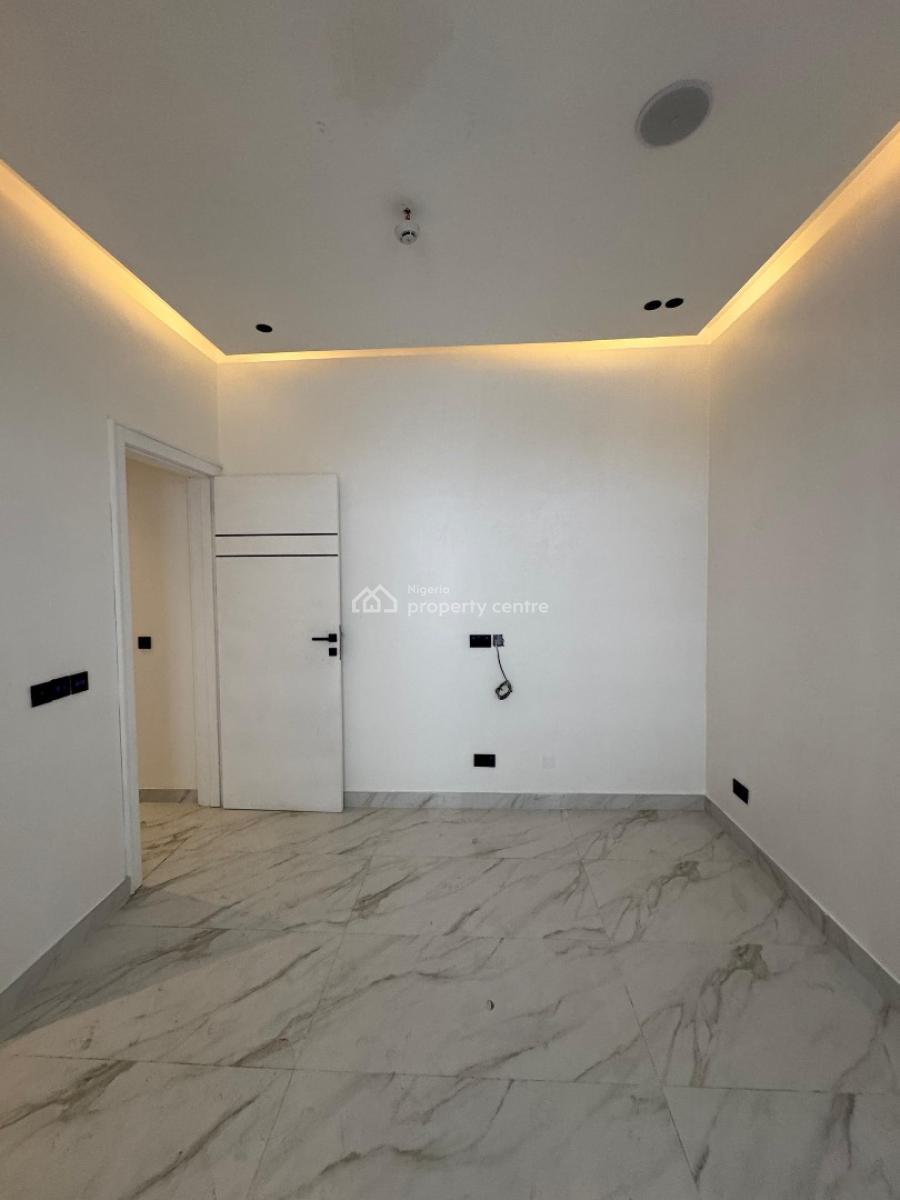 Beautifully Finished 4 Bedroom Penthouse with Elevator, Lekki Phase One Right Side, Lekki, Lagos, House for Sale