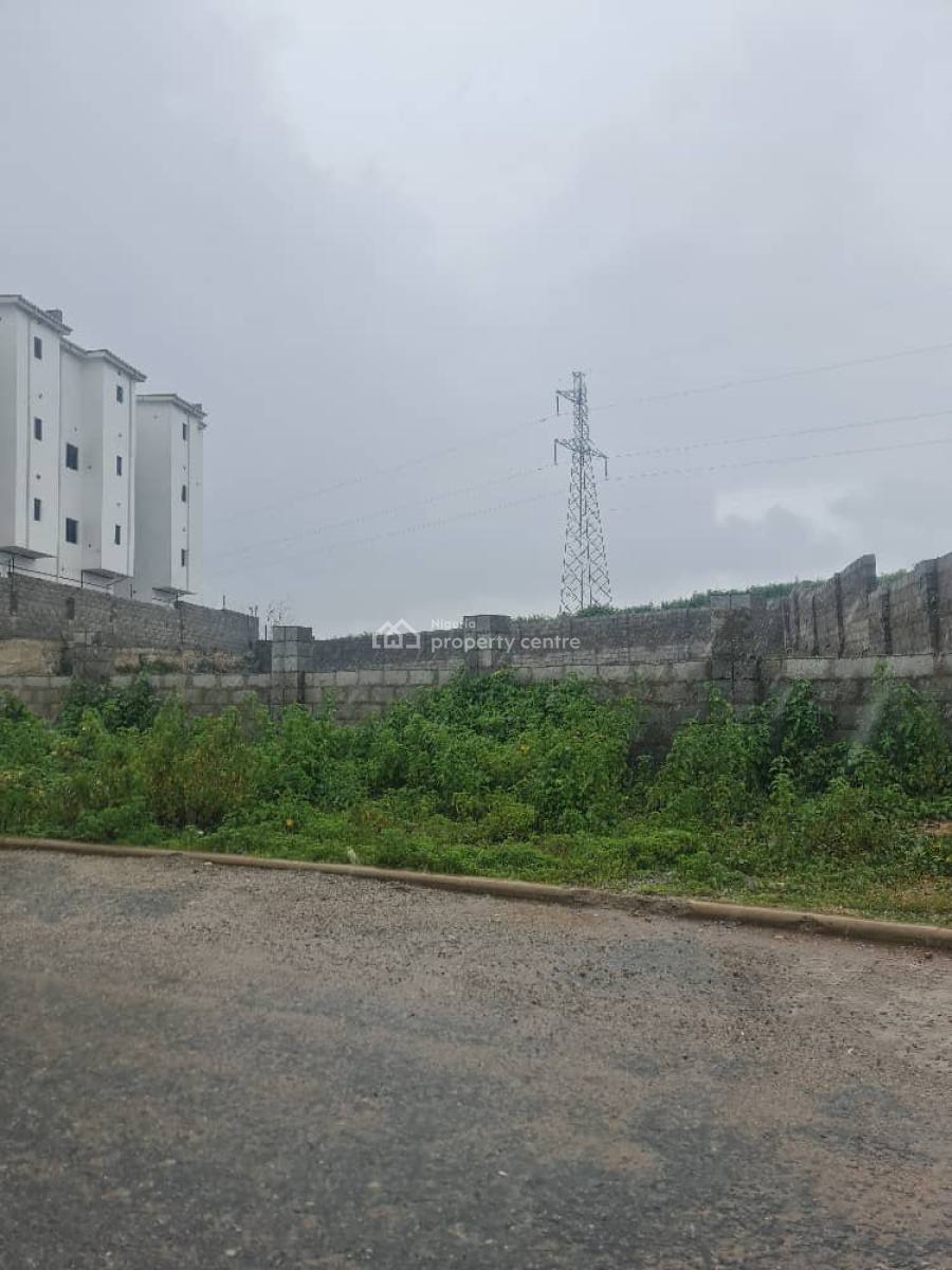 Prime 1200m² Fenced & Gated Land in Guzape, Abuja -- Perfect for Quick, Behind Hmedix and Coza, Guzape District, Abuja, Residential Land for Sale