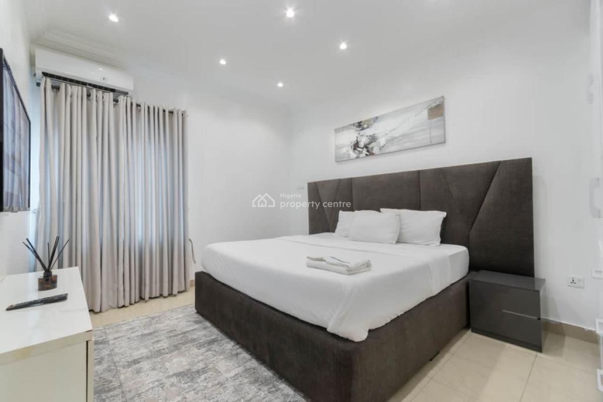 Well Finished and Luxurious 3 Bedroom Apartment, Ikoyi, Lagos, Flat / Apartment Short Let