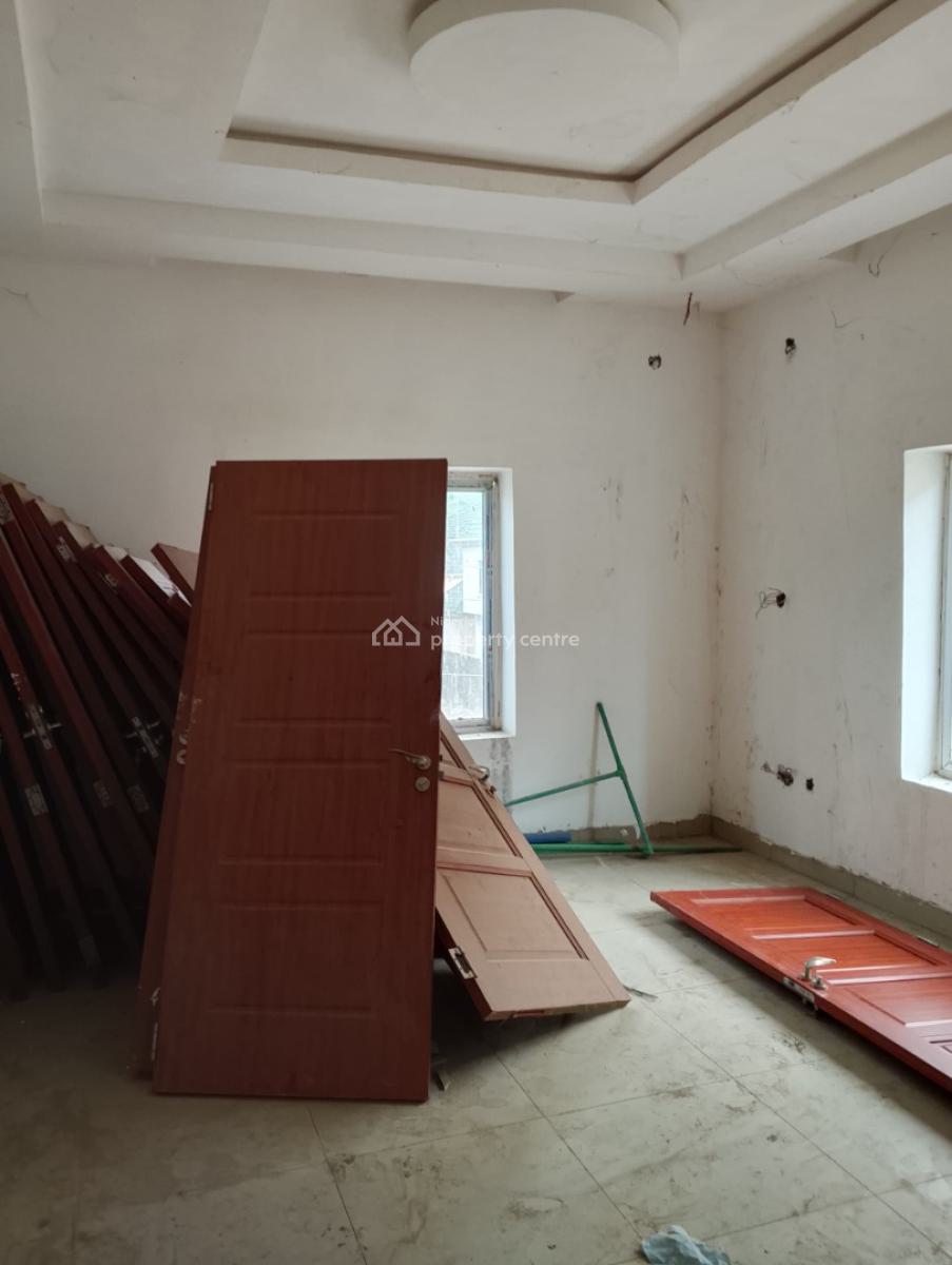 Exquisite and Spacious 3 Bedroom Apartment and Bq Inside Estate, 8, Green Street, Katampe (main), Katampe, Abuja, Flat / Apartment for Sale