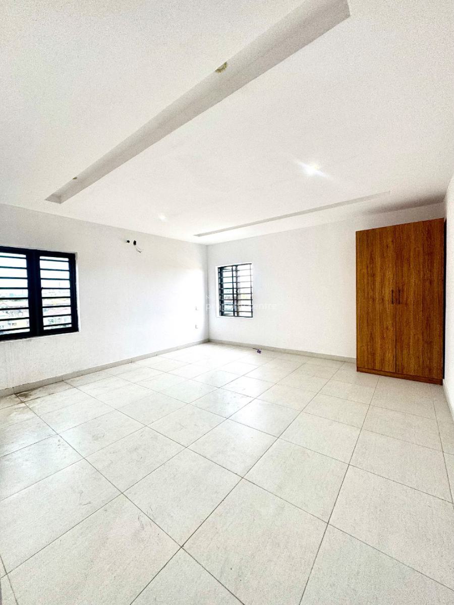2 Bedroom Apartment, Lekki Phase 1, Lekki, Lagos, Flat / Apartment for Sale