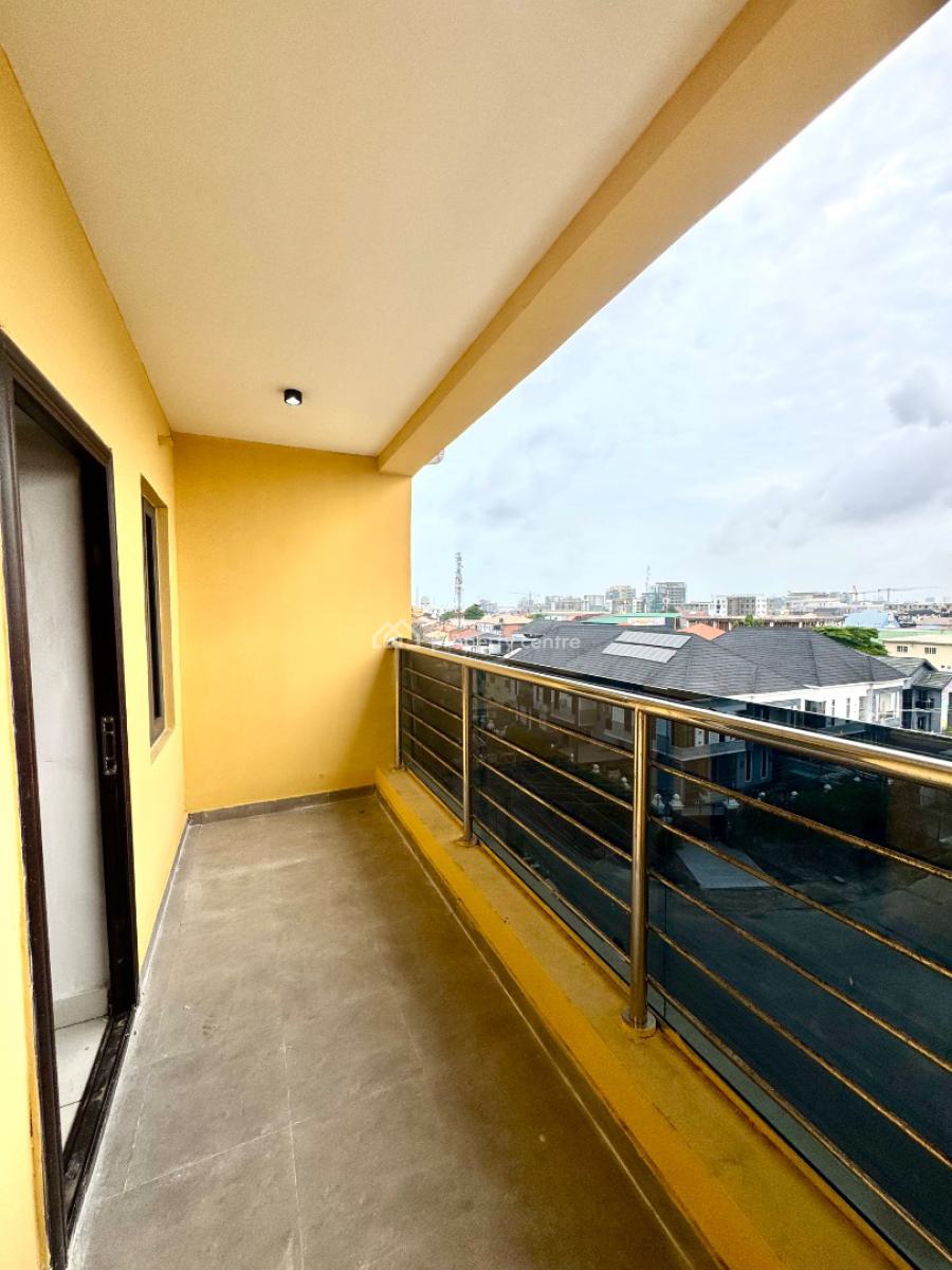 2 Bedroom Apartment, Lekki Phase 1, Lekki, Lagos, Flat / Apartment for Sale