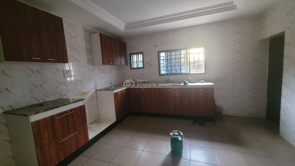 Massive Luxurious 3 Bedroom Flat, Ground Floor, By Candellux Imperial Hotel, Durumi, Abuja, Flat / Apartment for Rent