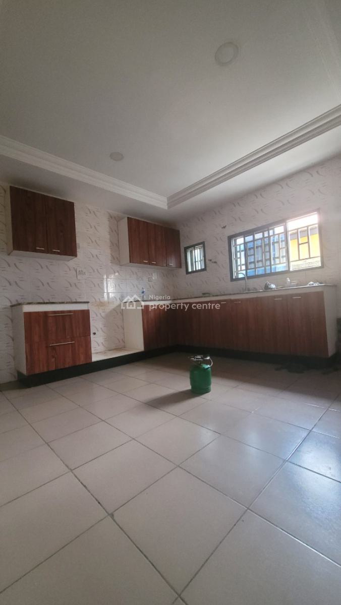 Massive Luxurious 3 Bedroom Flat, Ground Floor, By Candellux Imperial Hotel, Durumi, Abuja, Flat / Apartment for Rent