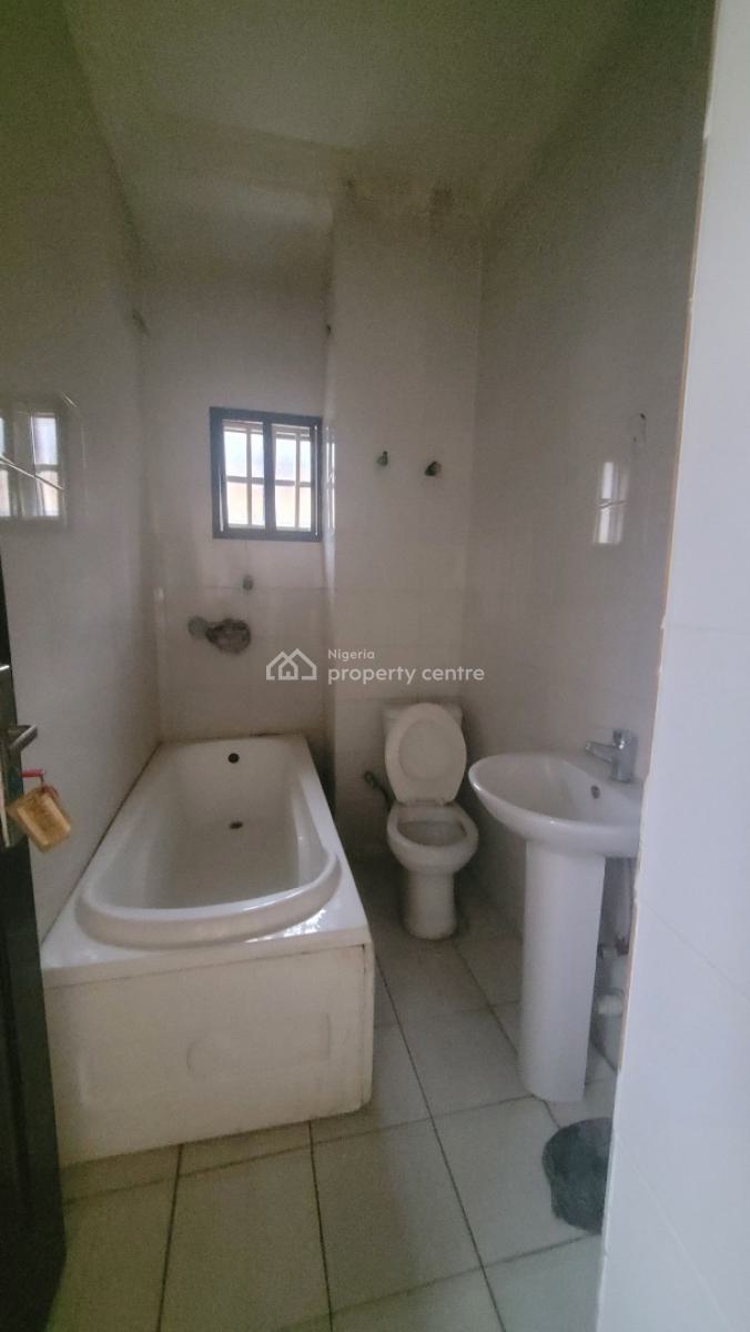 Massive Luxurious 3 Bedroom Flat, Ground Floor, By Candellux Imperial Hotel, Durumi, Abuja, Flat / Apartment for Rent