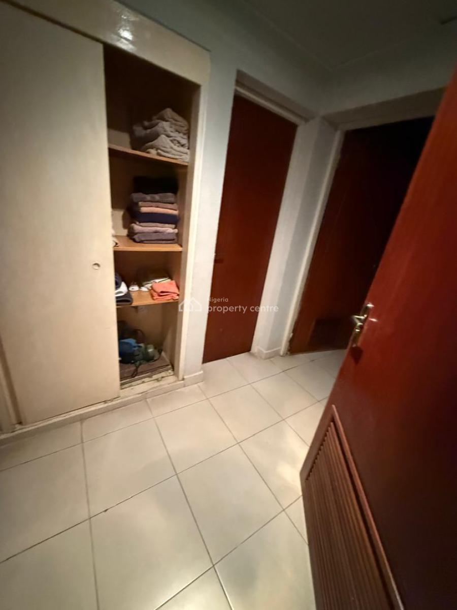 Spacious and Serviced 3 Bedroom Flat with a Bq, Ikoyi, Lagos, Flat / Apartment for Rent