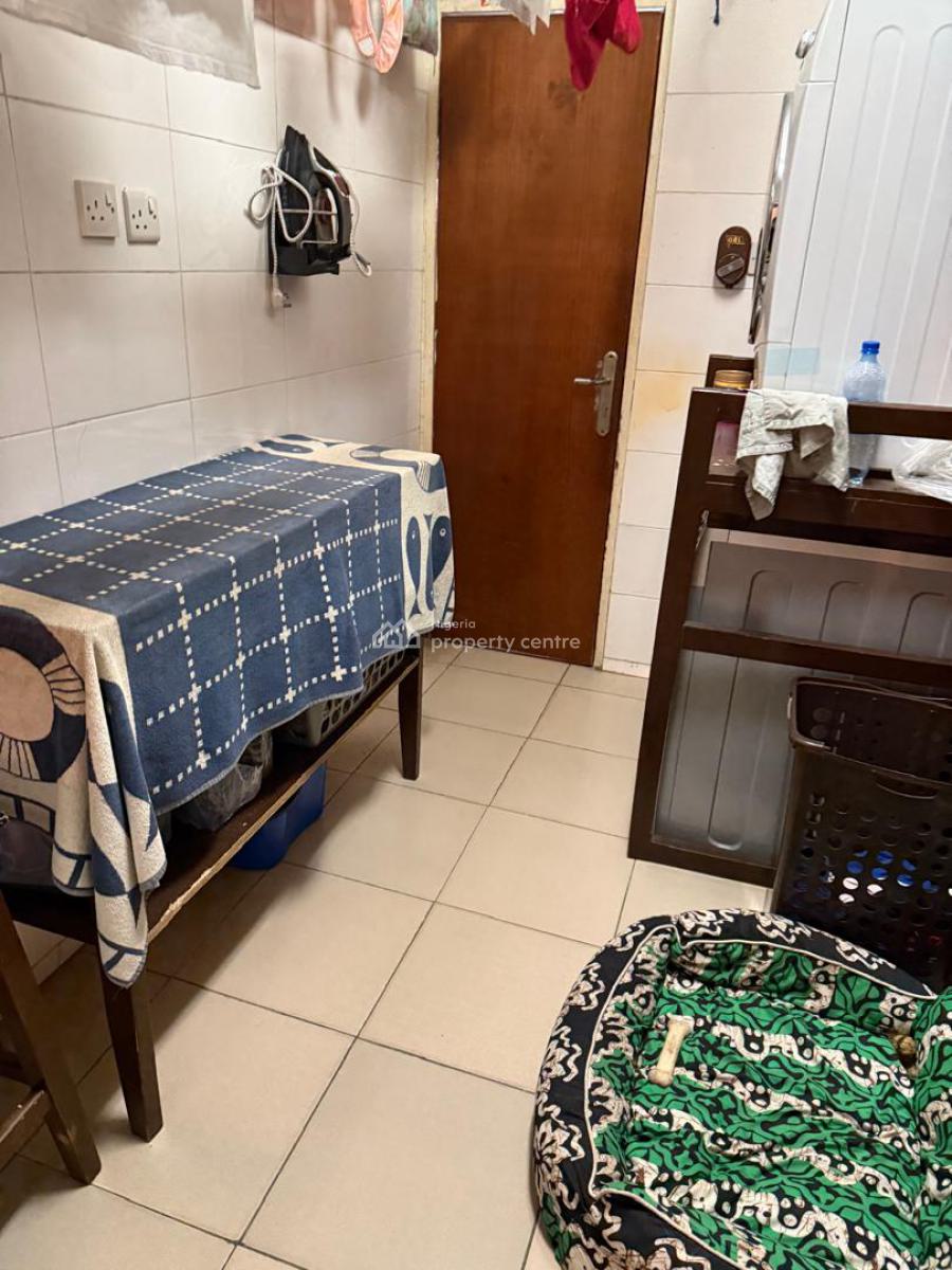 Spacious and Serviced 3 Bedroom Flat with a Bq, Ikoyi, Lagos, Flat / Apartment for Rent