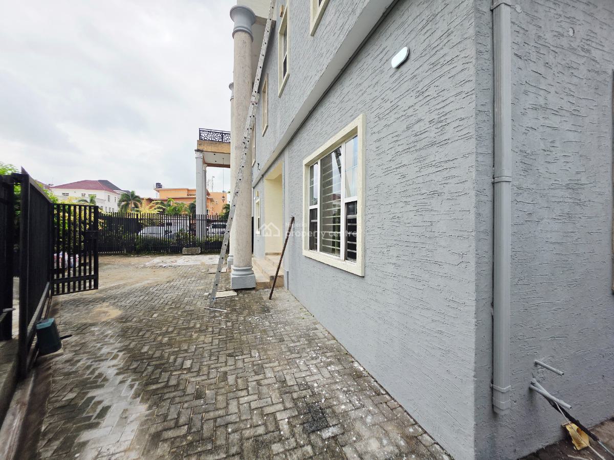 Newly Renovated 4 Bedrooms Semi Detached Duplex with Bq, Banana Island, Ikoyi, Lagos, Semi-detached Duplex for Rent