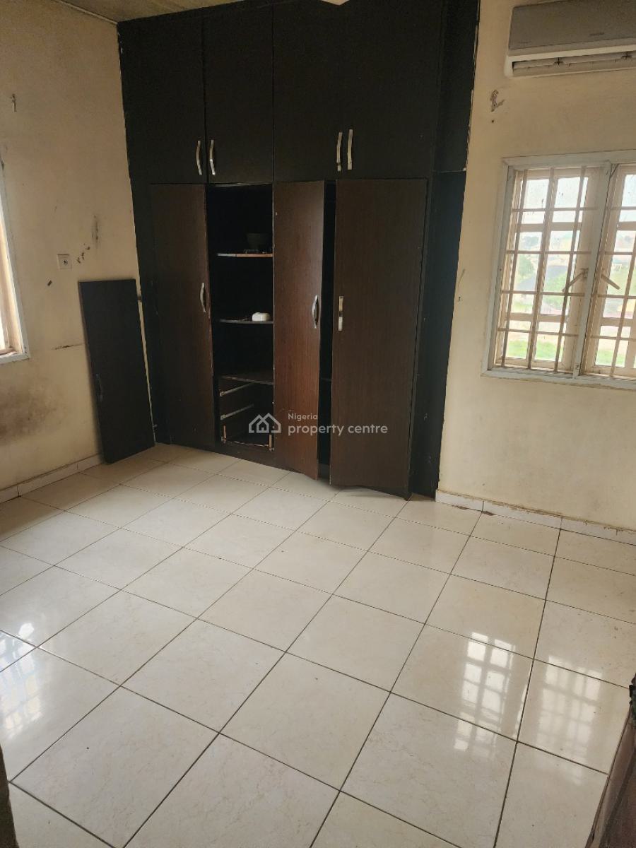 a Well Mentained 2-bedroom Flat, By Premier Academy, Fha (f.h.a), Lugbe District, Abuja, Flat / Apartment for Rent