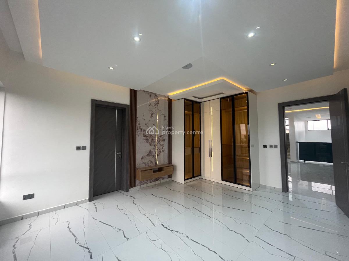 Luxury 5 Bedroom Fully Detached with Cinemas and Swimming Pool and Bq, Lekki, Lagos, Detached Duplex for Sale