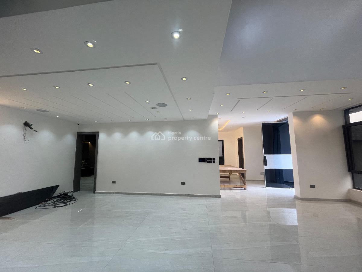 Luxury 5 Bedroom Fully Detached with Cinemas and Swimming Pool and Bq, Lekki, Lagos, Detached Duplex for Sale