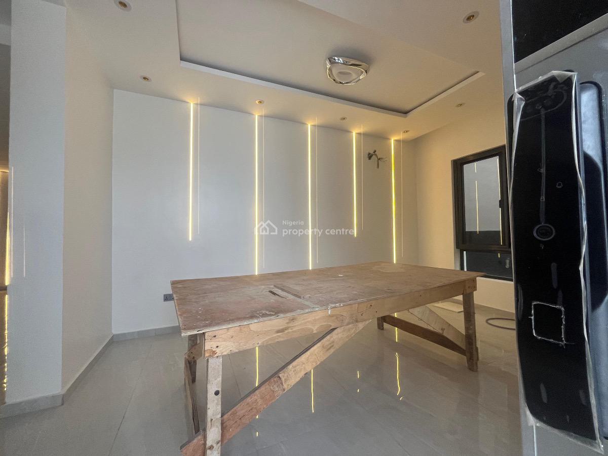 Luxury 5 Bedroom Fully Detached with Cinemas and Swimming Pool and Bq, Lekki, Lagos, Detached Duplex for Sale