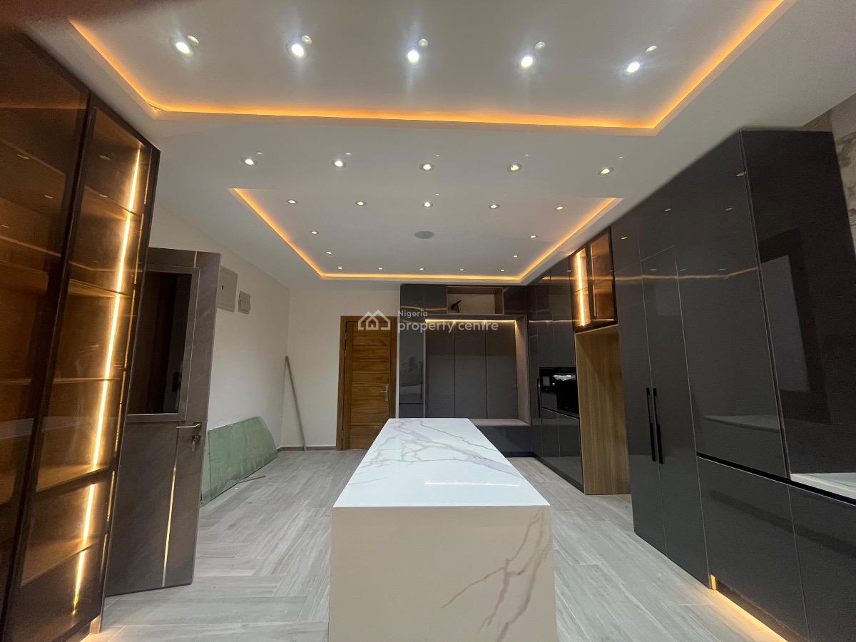 Luxury 5 Bedroom Fully Detached with Cinemas and Swimming Pool and Bq, Lekki, Lagos, Detached Duplex for Sale