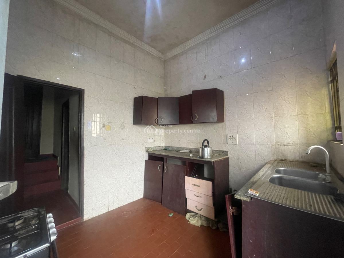 a Well Spacious 5 Bedroom Semi Detached Duplex with Bq, Adepate Abebi Crescent, Idi Ishin, Jericho Extension, Jericho, Ibadan, Oyo, Semi-detached Duplex for Sale
