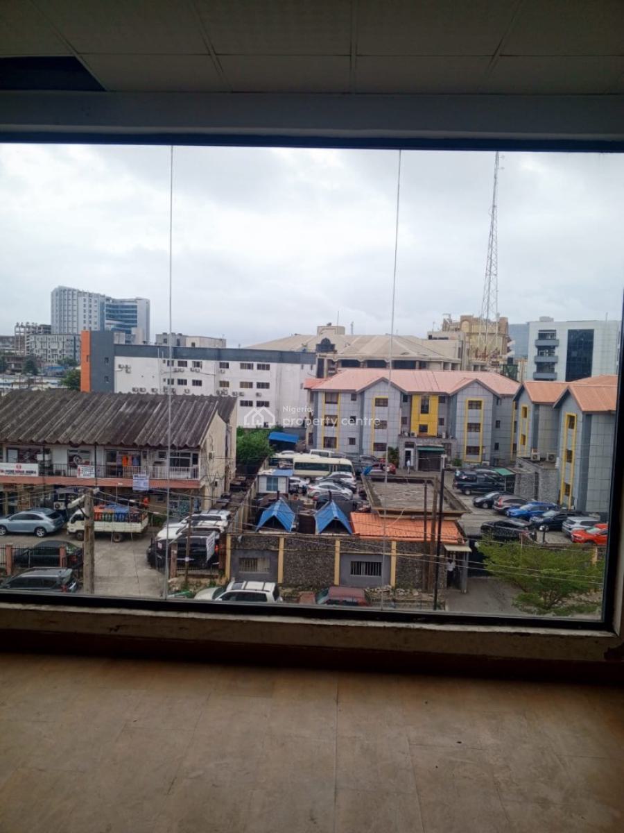 150sqm Open Plan Space, Victoria Island (vi), Lagos, Shop for Rent