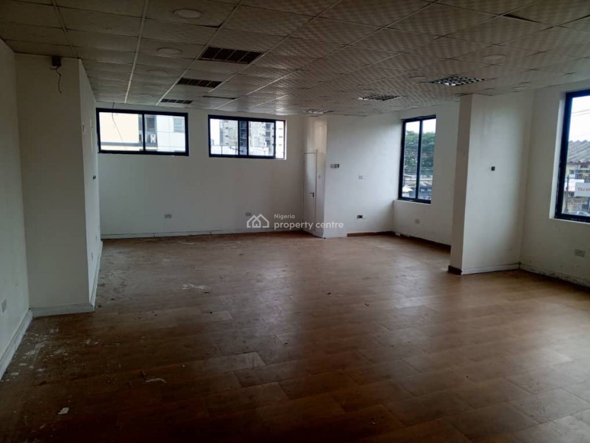 100sqm Shop Space, Victoria Island (vi), Lagos, Shop for Rent