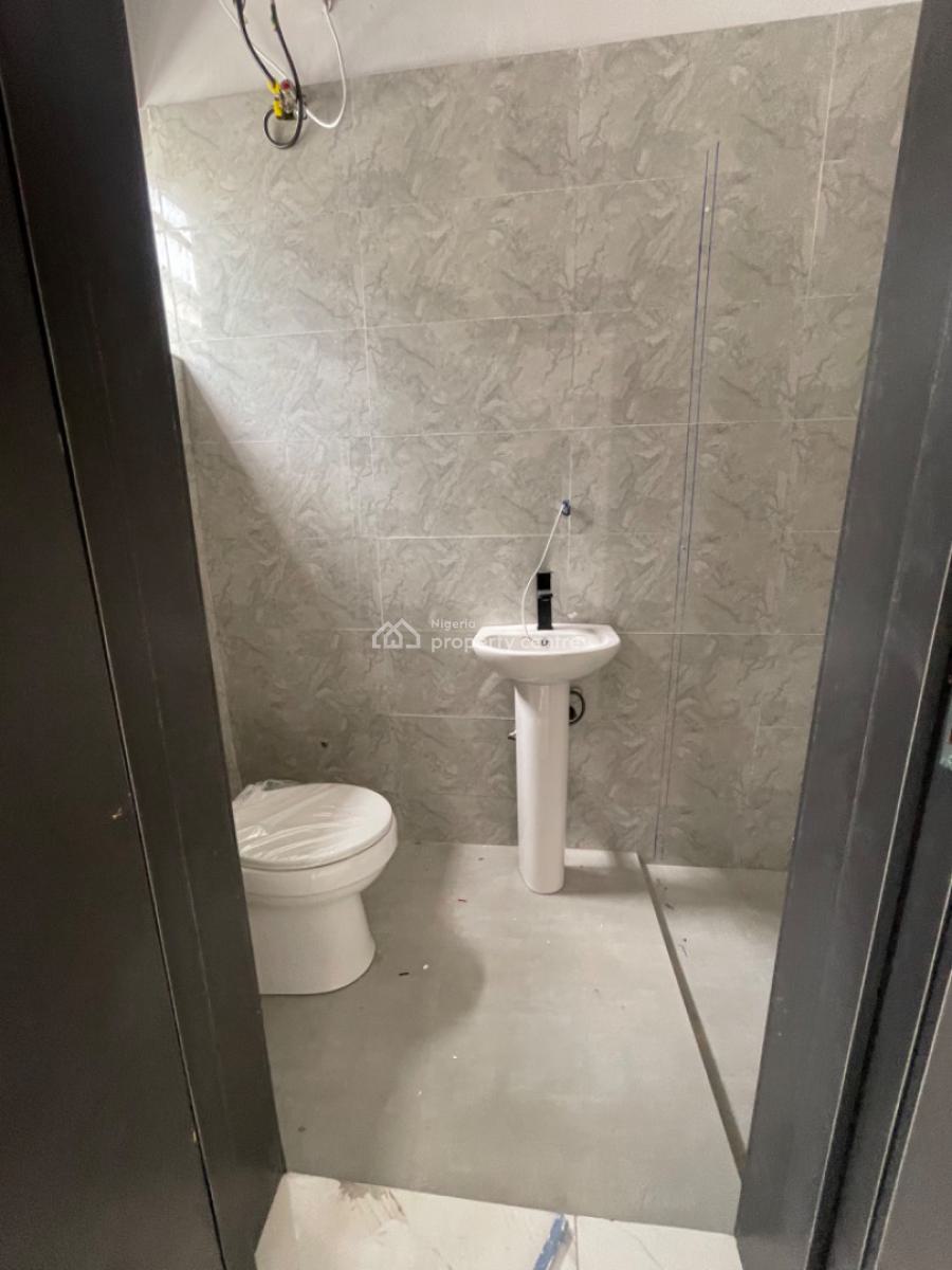 3 Bedroom Terrace Self Compound, Spring Valley Estate, Alasia, Ajah, Lagos, Terraced Duplex for Sale