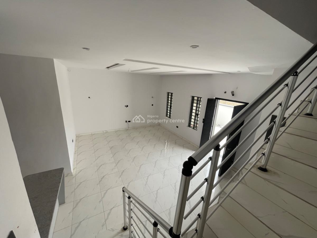 3 Bedroom Terrace Self Compound, Spring Valley Estate, Alasia, Ajah, Lagos, Terraced Duplex for Sale