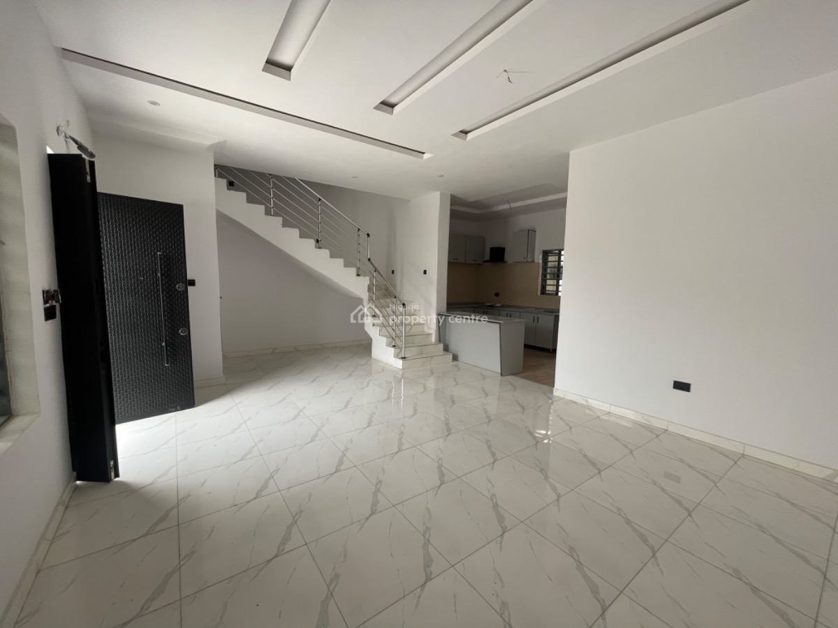 3 Bedroom Terrace Self Compound, Spring Valley Estate, Alasia, Ajah, Lagos, Terraced Duplex for Sale