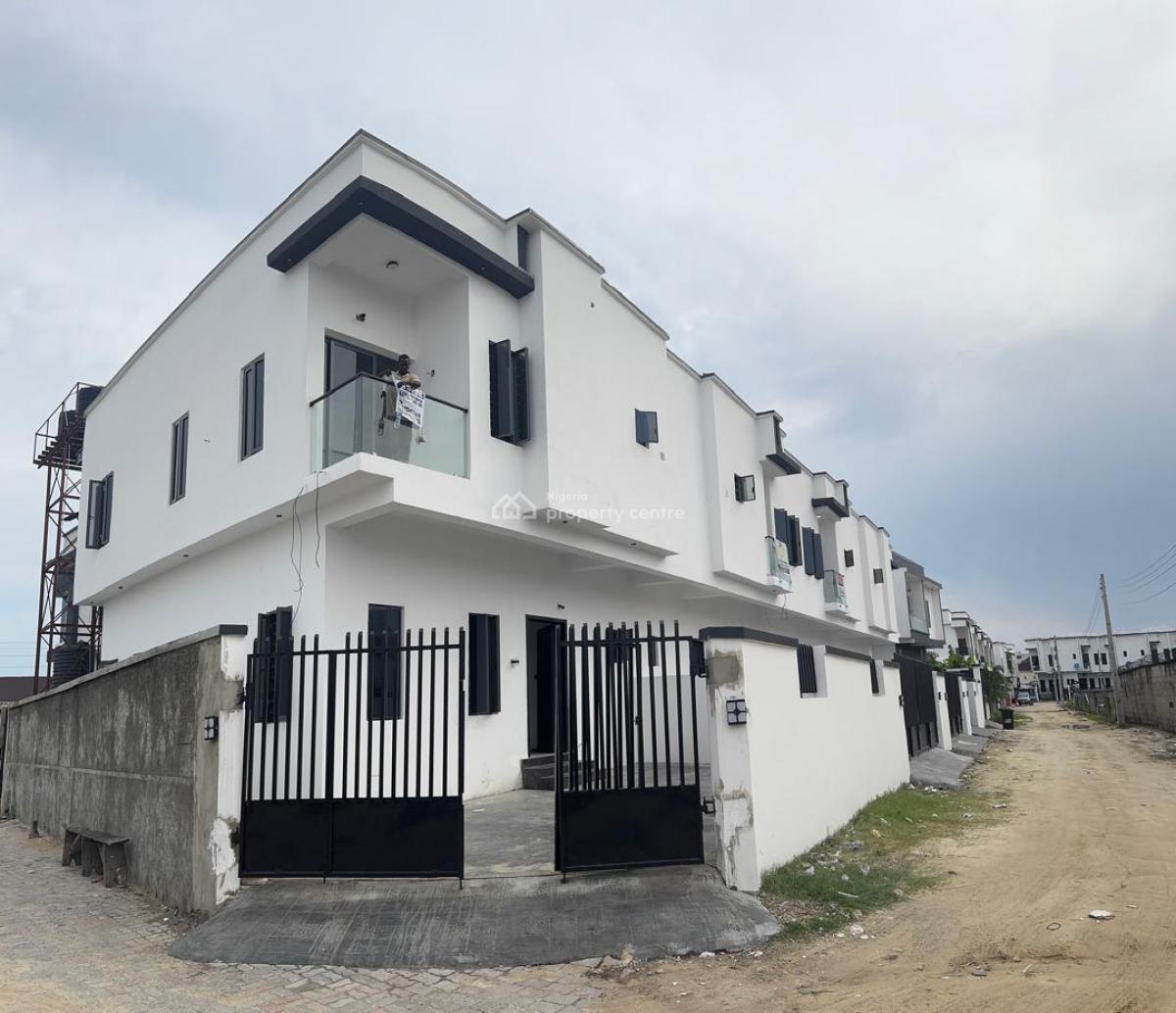 3 Bedroom Terrace Self Compound, Spring Valley Estate, Alasia, Ajah, Lagos, Terraced Duplex for Sale