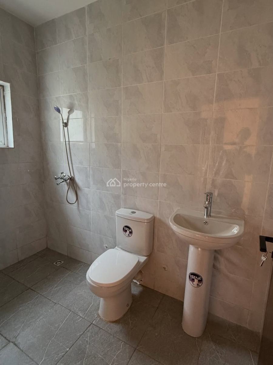 a Newly Constructed 4 Bedroom Terraced Duplex with a 1 Room Bq,, Jahi, Abuja, Terraced Duplex for Rent