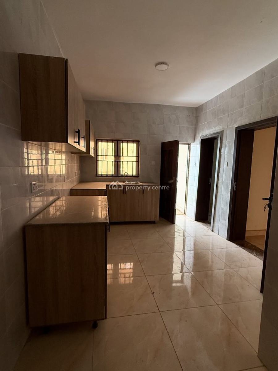 a Newly Constructed 4 Bedroom Terraced Duplex with a 1 Room Bq,, Jahi, Abuja, Terraced Duplex for Rent