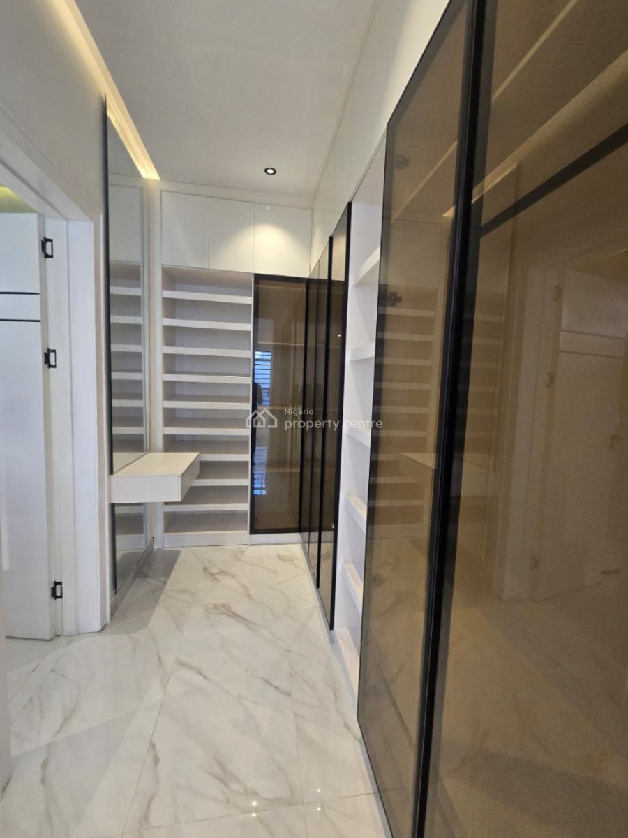 Luxuriously Built 4-bedroom Penthouse with Elevator, Bq & Fitted Kitchen, Lekki Right, Lekki, Lagos, House for Sale