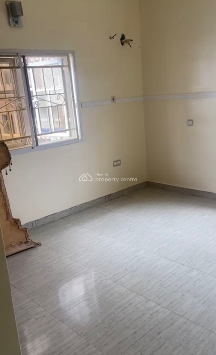 3 Bedrooms Flat, Crescent Street, Fo1 Layout, Kubwa, Abuja, Flat / Apartment for Rent