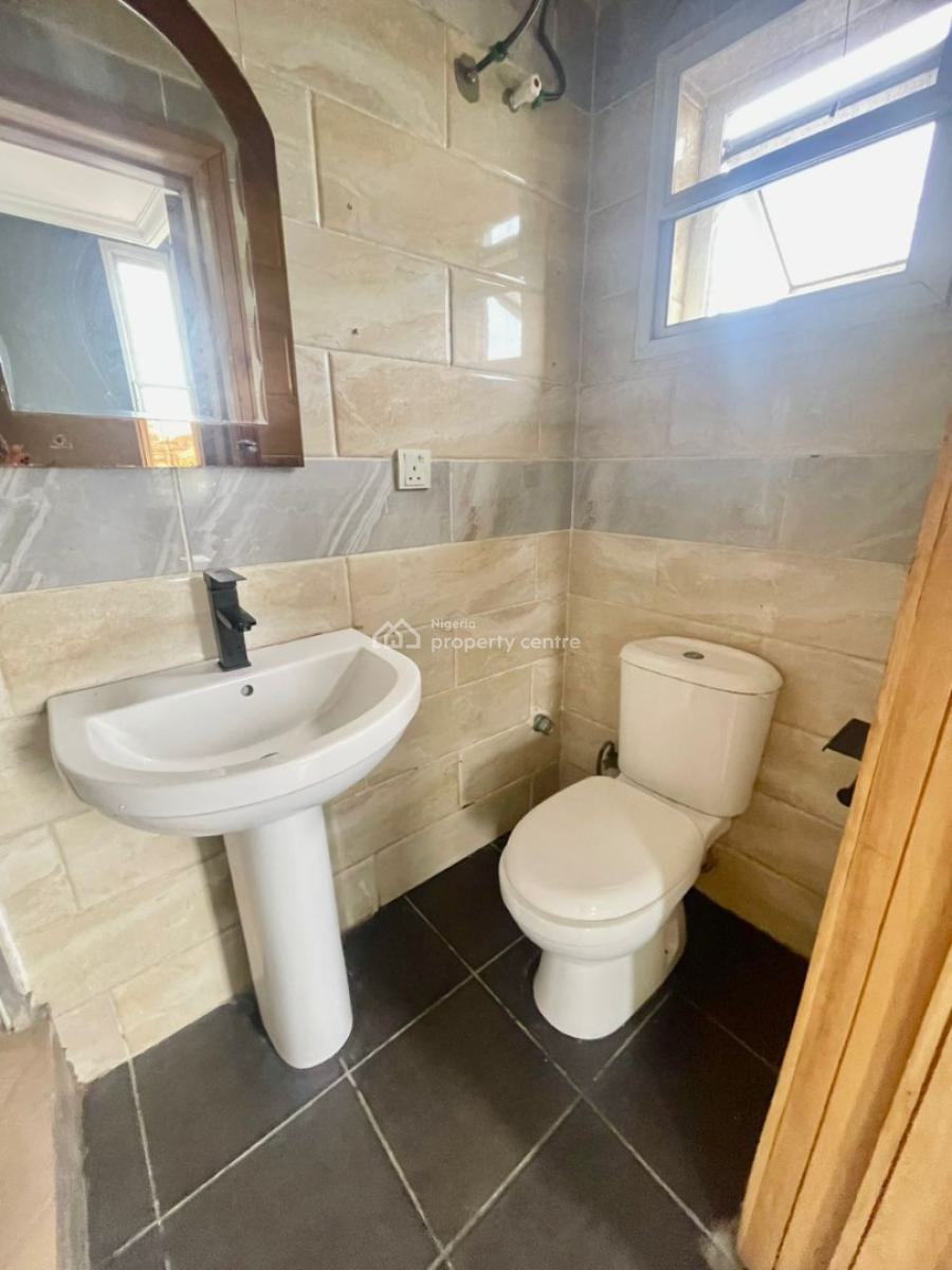 Serviced 2 Bedroom Apartment, Lekki Phase 1, Lekki, Lagos, Flat / Apartment for Rent