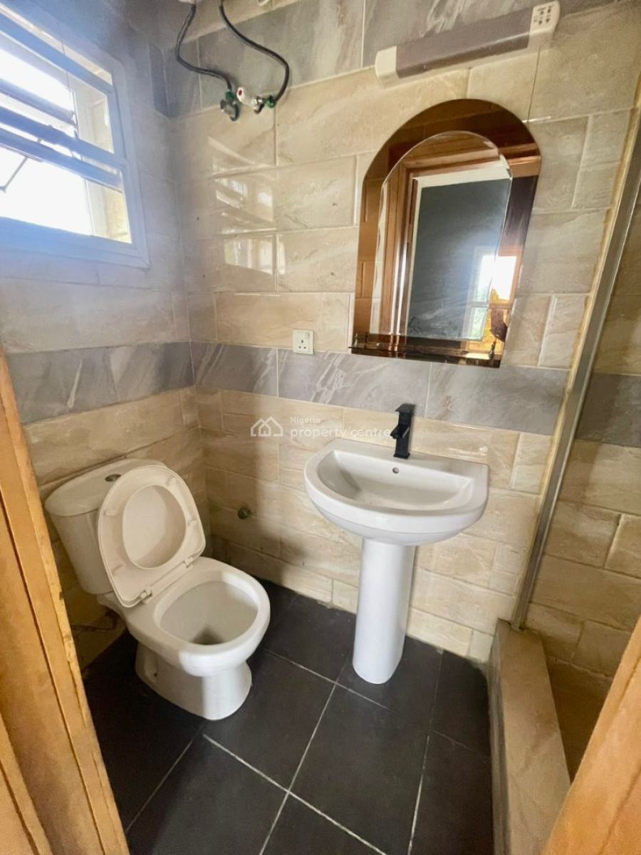 Serviced 2 Bedroom Apartment, Lekki Phase 1, Lekki, Lagos, Flat / Apartment for Rent