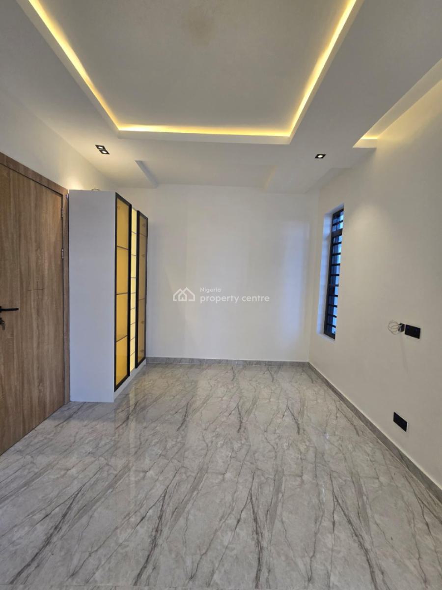 Elegant 4-bedroom Terrace Duplex with Bq, Lekki Right, Lekki, Lagos, Terraced Duplex for Sale