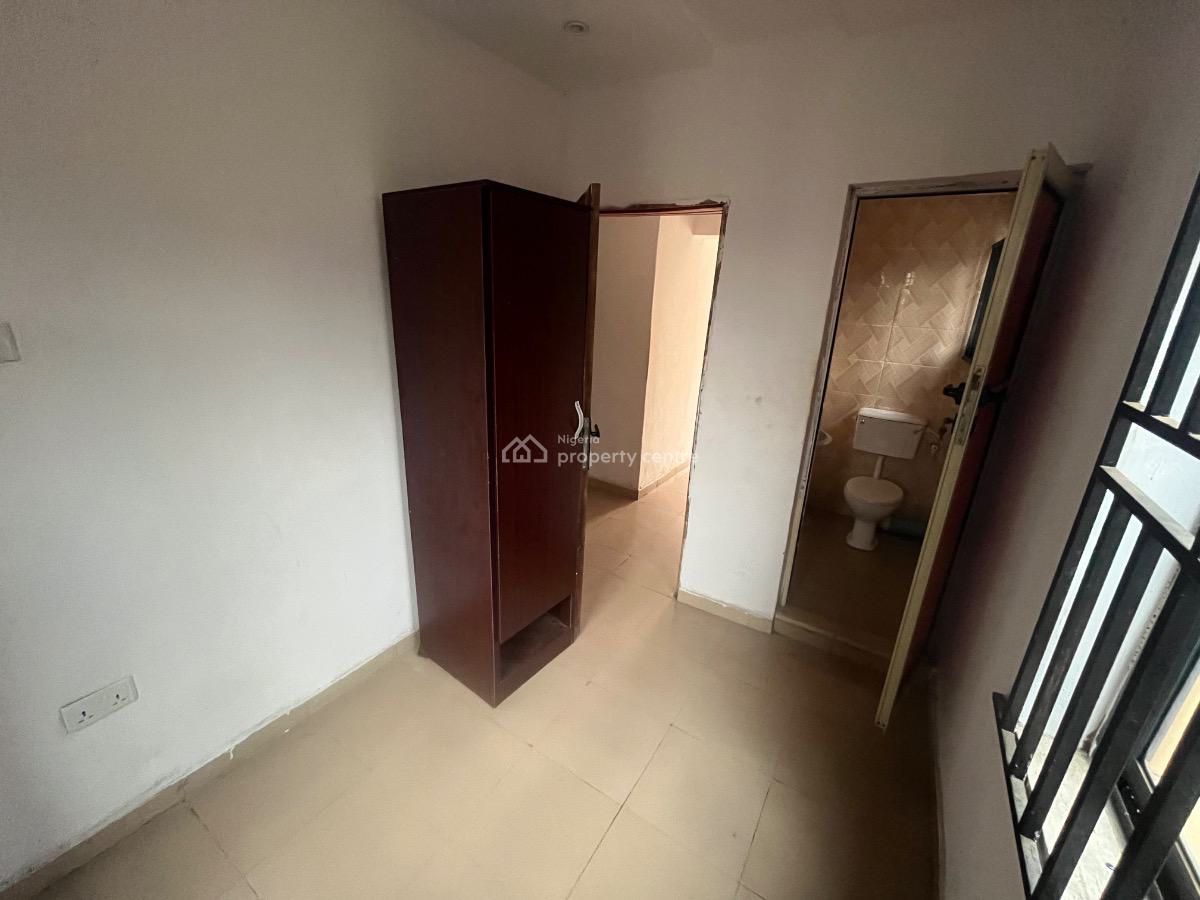 1 Mini Flat, Gra Phase 1, Magodo, Lagos, House for Rent