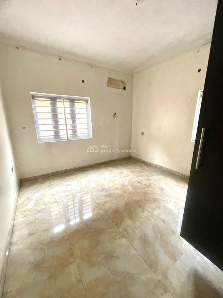 Self Serviced 3 Bedroom Apartment, Lekki Phase 1, Lekki, Lagos, Flat / Apartment for Rent