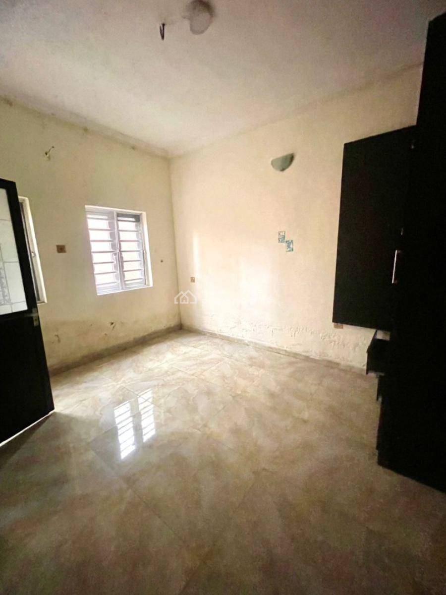 Self Serviced 3 Bedroom Apartment, Lekki Phase 1, Lekki, Lagos, Flat / Apartment for Rent