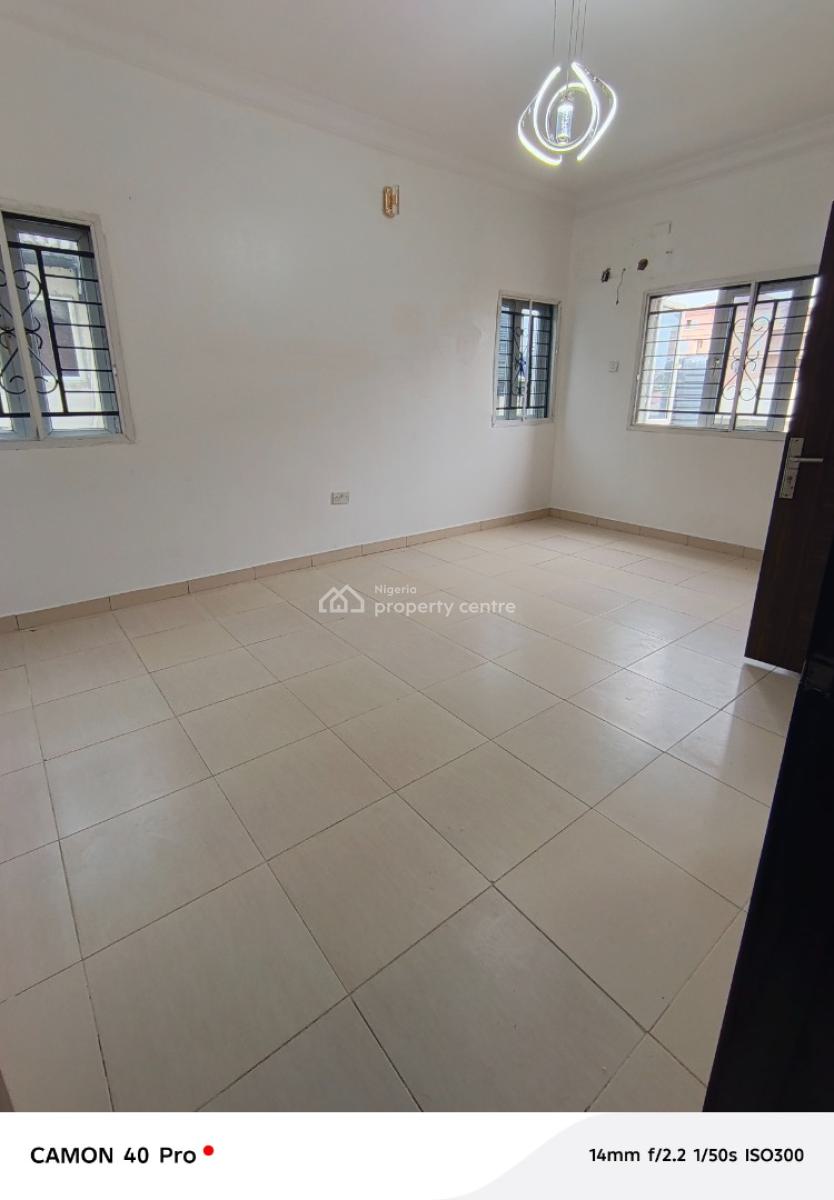 Standard Room Shared Apartment, Chevy View Estate, Chevron, Lekki, Lagos, Self Contain (single Rooms) for Rent