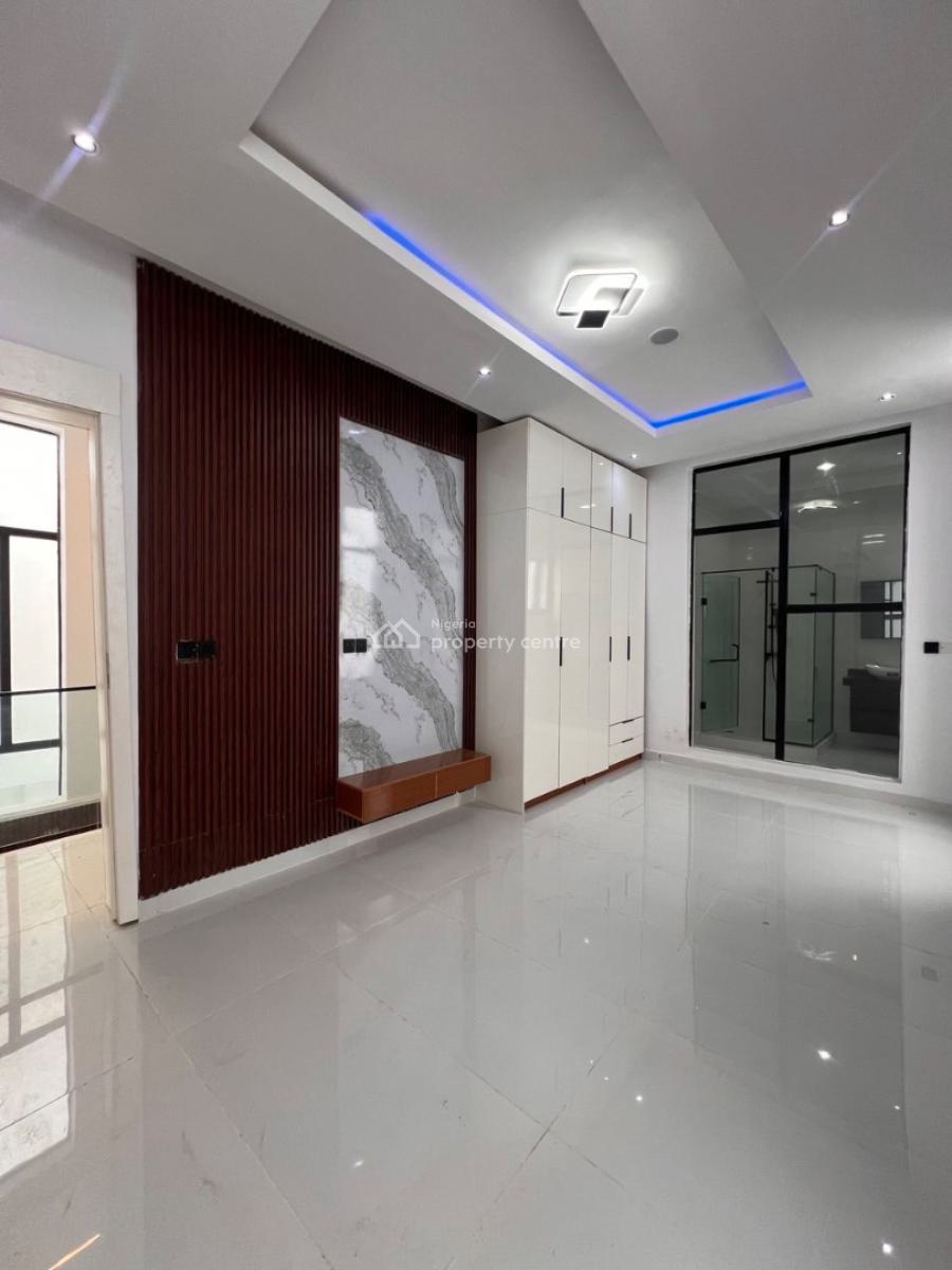 5 Bedroom Detached Duplex + Bq & Swimming Pool, Ajah, Lagos, Detached Duplex for Sale