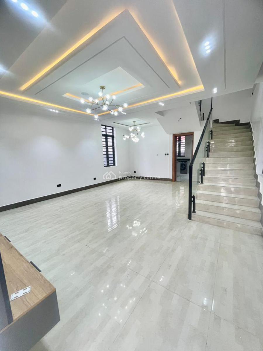 5 Bedroom Detached House with Bq, Lekki Phase 1, Lekki, Lagos, Flat / Apartment for Sale