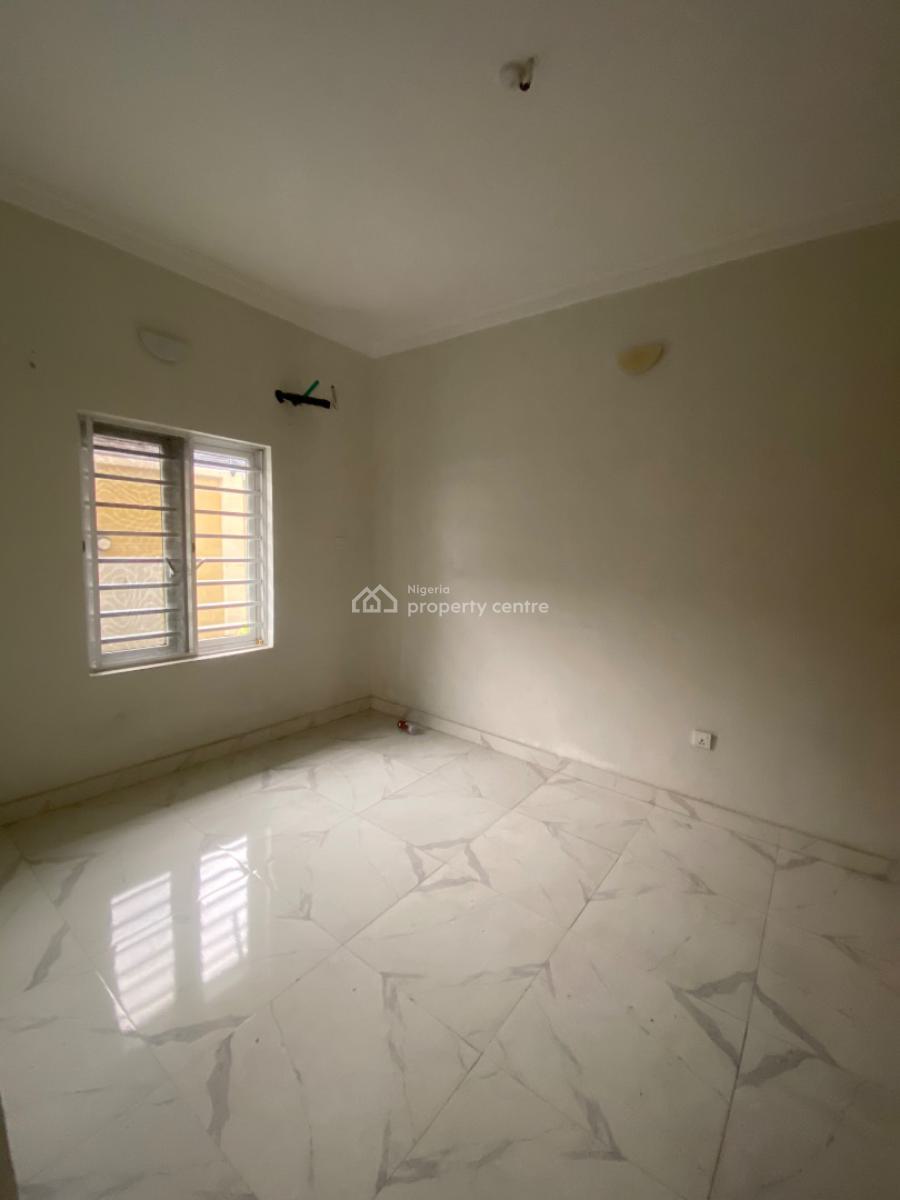 Tastefully Finished 3-bedroom Apartment Ground Floor, Off Adekunle Kuye Via Agbonyin Avenue, Adelabu, Surulere, Lagos, House for Rent