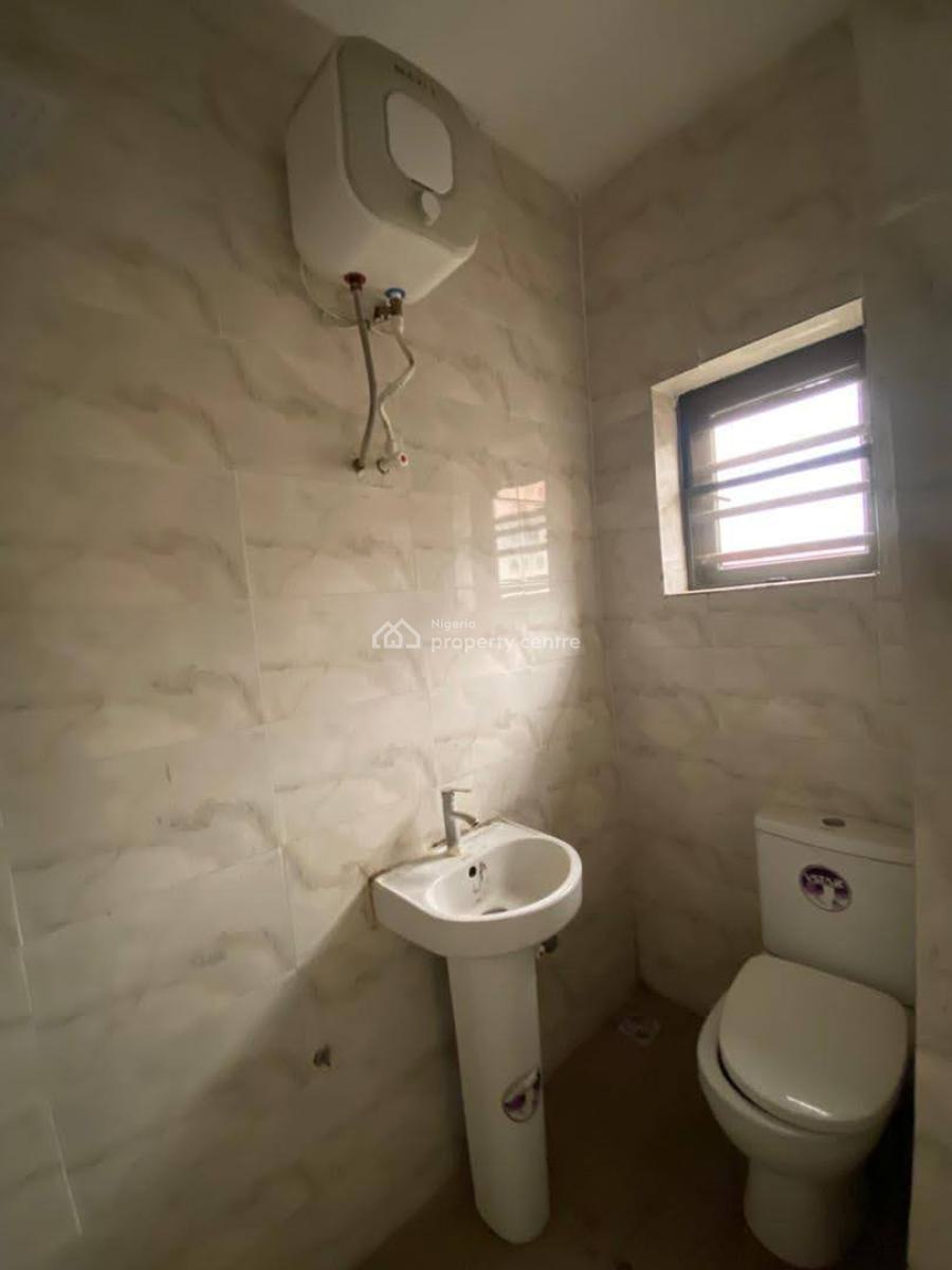 Relatively New 2 Bedroom Apartments in a Serene Environment, Ikate, Surulere, Lagos, Flat / Apartment for Rent